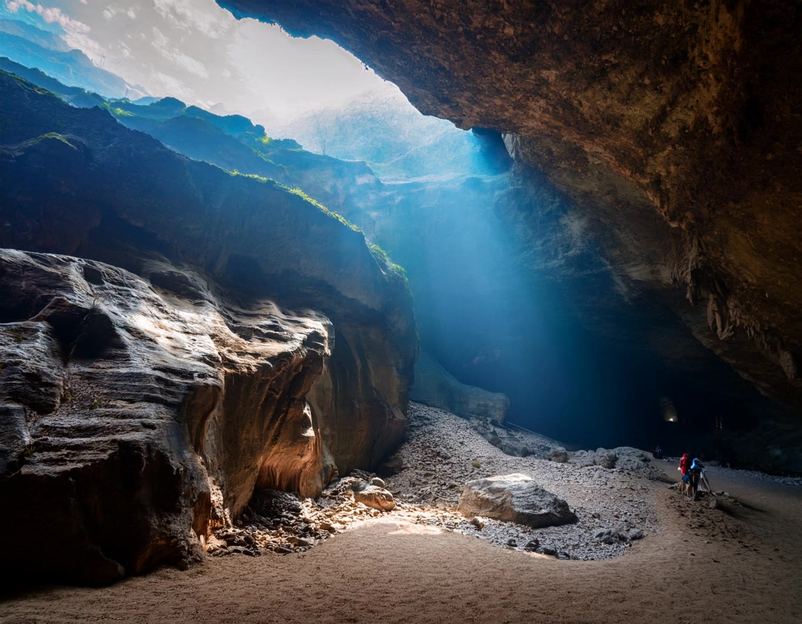 Top 5 Longest Cave Systems in the World